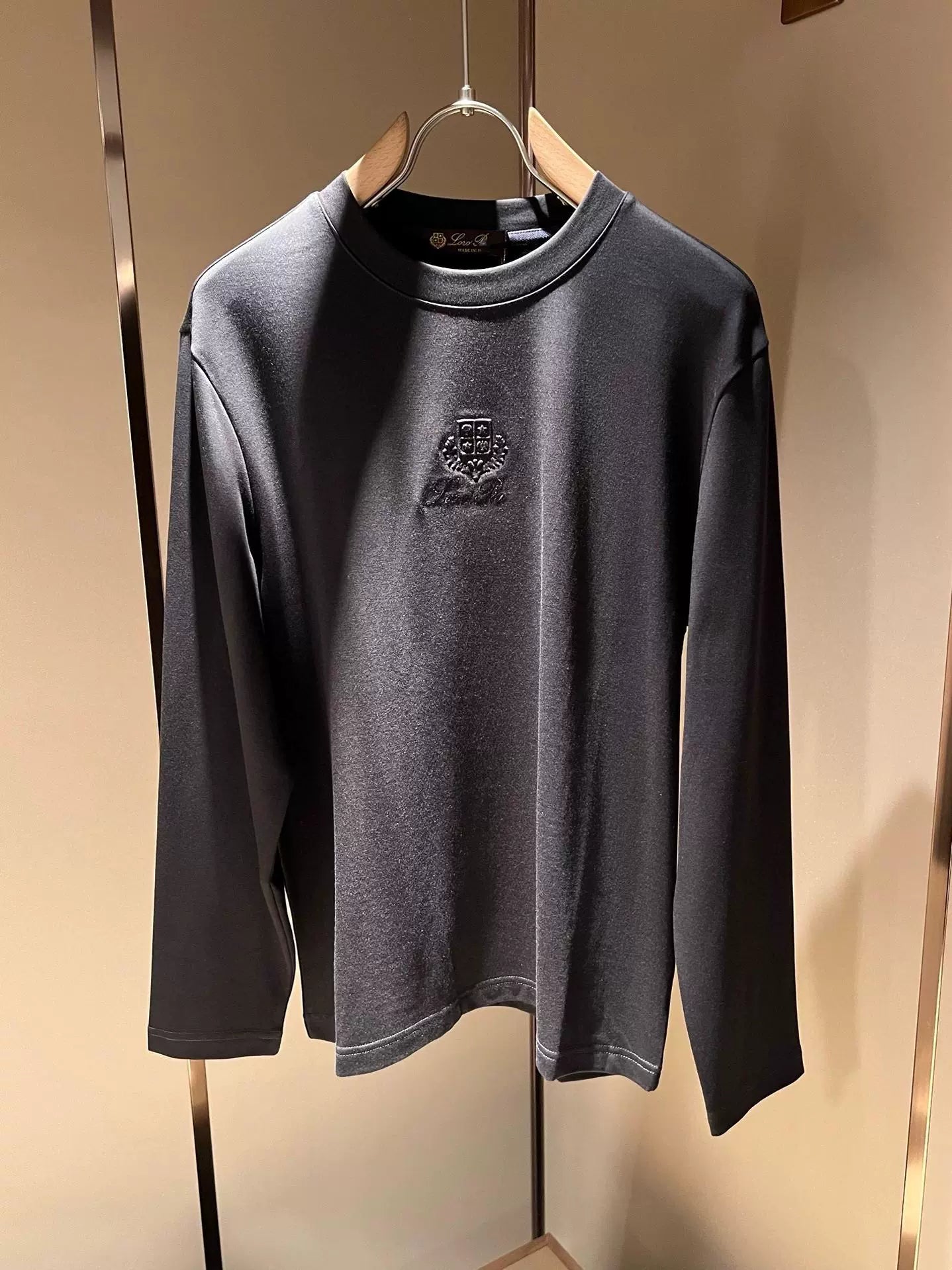 LP Italian Versatile Embroidered Crew Neck Bottom Shirt Men's Comfortable Breathable Casual Long Sleeve T-Shirt